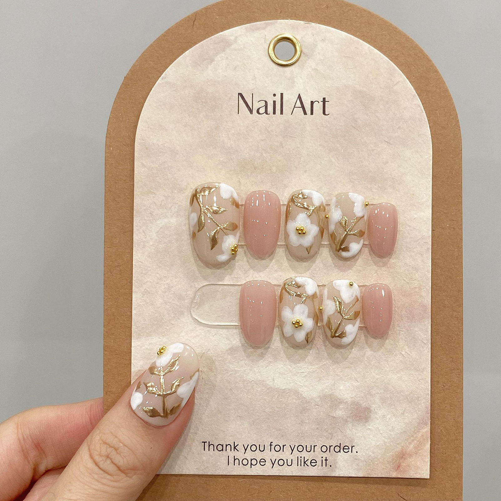 Handmade Press on Nails with W - Pressed Flower Art recension och pris