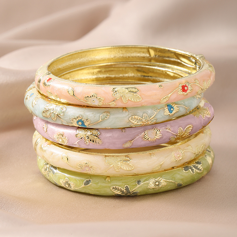 FTCY 5PCS Fine Small Flower Cl - Coordinates Bracelet recension och pris