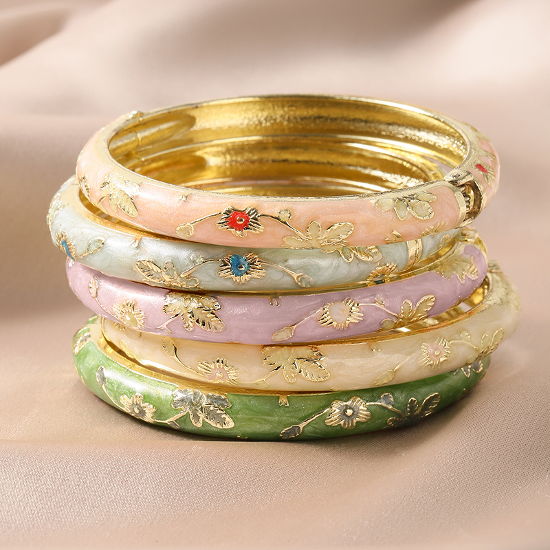 FTCY 5PCS Fine Small Flower Cl - Coordinates Bracelet recension och pris