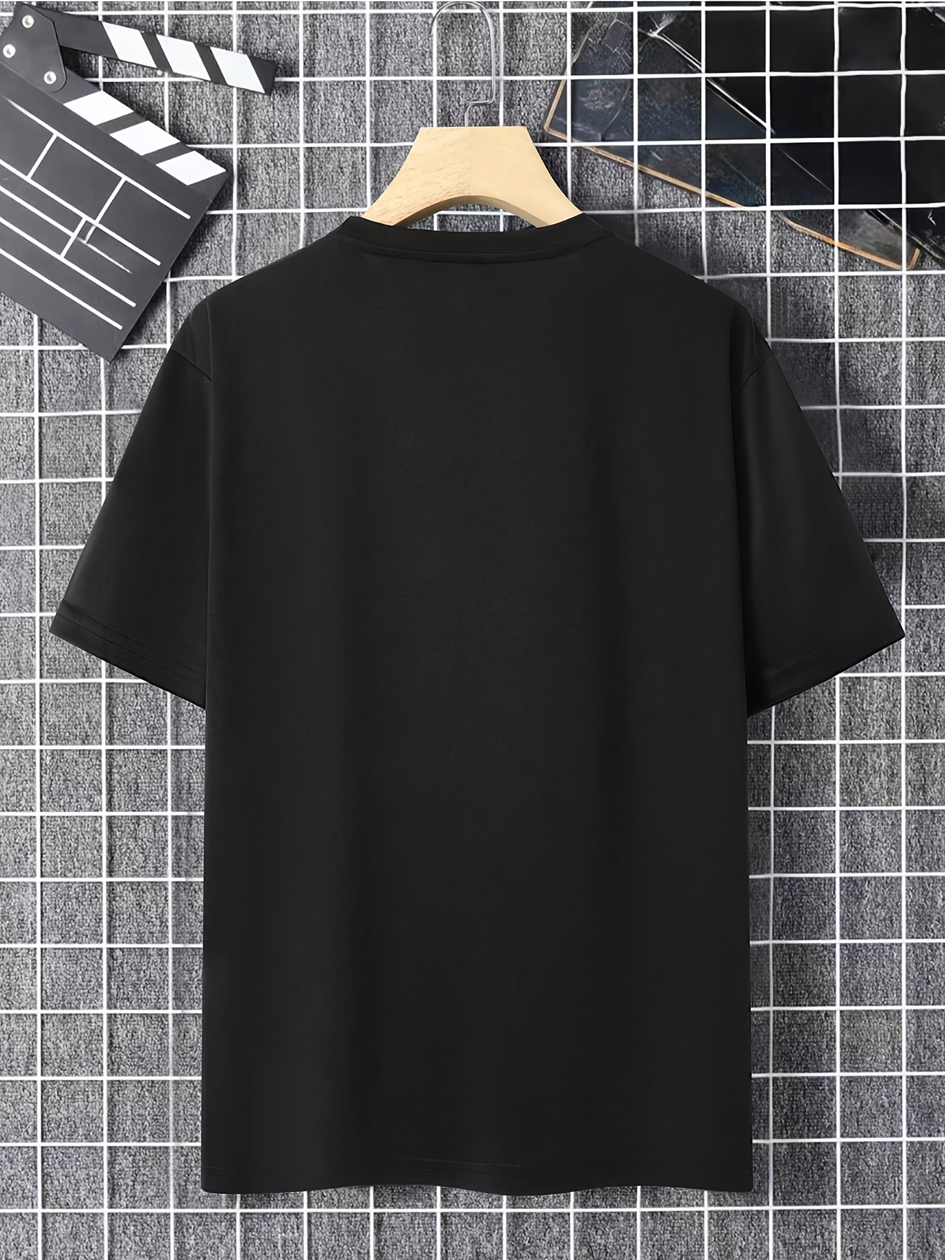 Men's T-Shirt, Merry Christmas - Family Tree Print recension och pris
