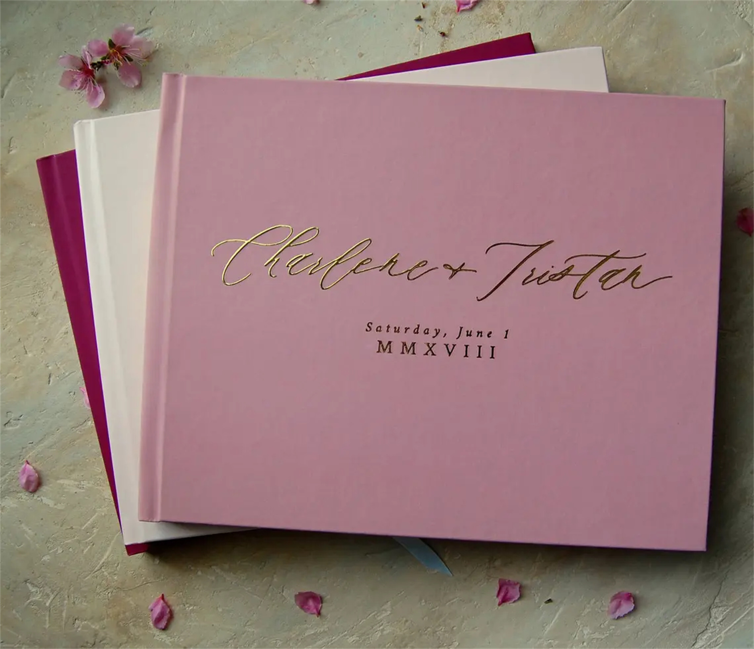 Custom Elegant Wedding Guest B - Custom Photo Book recension och pris