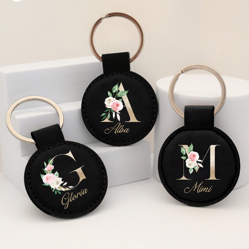 Personalized Initial with Name - Monogram Keychain Leather recension och pris