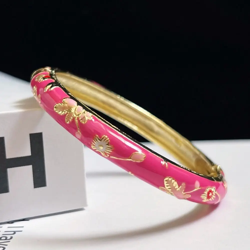 Enamel Chinese Cloisonne Brace - Coordinates Bracelet recension och pris